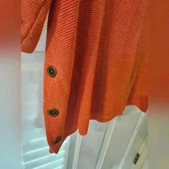 Chico's Orange Tunic Petite Size 1 (S) - Picture 3 of 6